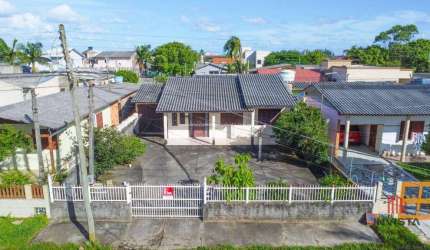 Casa com 3 dormitórios à venda por R$ 320.000,00 - Jardim Ultramar - Balneário Gaivota/SC