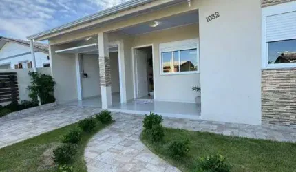 Casa com 2 dormitórios à venda, 100 m² por R$ 425.000,00 - Jardim Ultramar - Balneário Gaivota/SC
