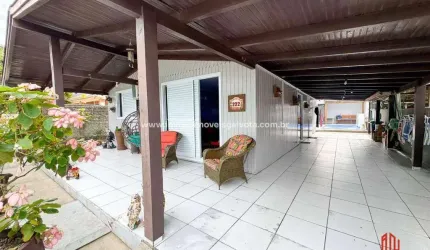 Casa com 2 dormitórios à venda, 100 m² por R$ 570.000,00 - Centro - Balneário Gaivota/SC