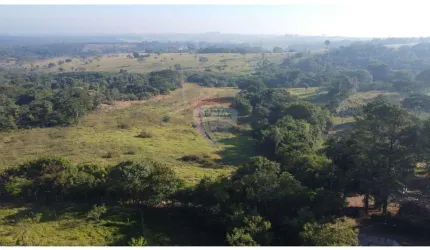 Área Rural à Venda em Bauru/SP próximo ao Parque Santa cândida  – 17,05 hectares