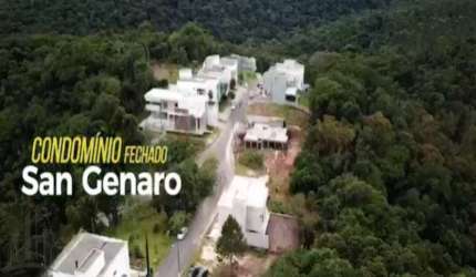 Terreno pronto para constuir na Primeiro de Maio
