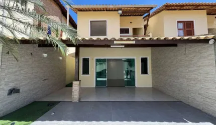 Casa Duplex em condomínio à venda na Sapiranga de 132m², 4 suítes R$545.000