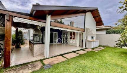 Sobrado com 4 dormitórios à venda, 300 m² por R$ 1.950.000,00 - Condomínio Taubaté Village  - Taubaté/SP