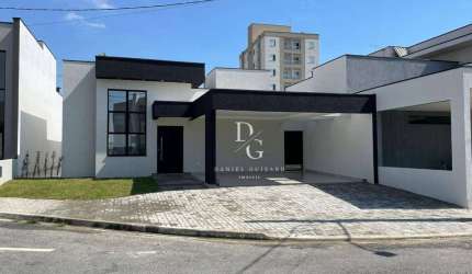 Casa com 3 dormitórios à venda, 160 m² por R$ 820.000,00 - Condomínio Parque das Araucárias - Tremembé/SP