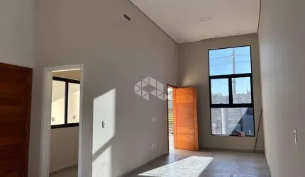 CASA COM PISCINA EM BARRA VELHA