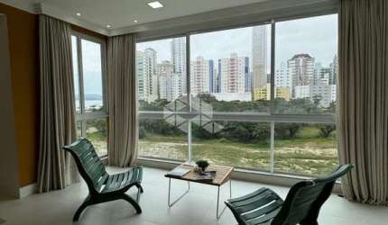 APARTAMENTO VISTA MAR  DIFERENCIADO MOBILIADO E DECORADO EM ITAPEMA - SC