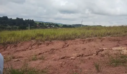100 por cento financiados ,Terreno financiado e liberado para construir