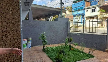 Sobrado com 3 dormitórios à venda, 174 m² - Parque das Américas - Mauá/SP