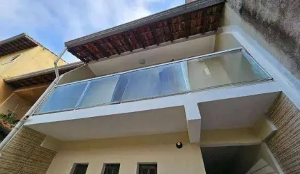 Sobrado com 4 dormitórios à venda, 286 m² por R$ 670.000,00 - Jardim Campo Verde - Mauá/SP
