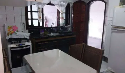 Sobrado com 2 dormitórios à venda, 138 m² por R$ 480.000,00 - Vila Flórida - Mauá/SP