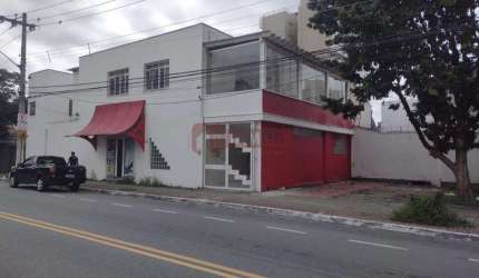 Prédio Comercial em Taubaté: 394m² à Venda ou Locação