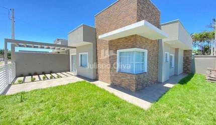 Casa Com 3 Dormitórios à Venda, 101 M² Por R$ 550.000,00 - Barra do Saí - Itapoá/sc
