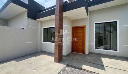 Oportunidade no Litoral! Casa com Suíte a 800m da Praia - Itapoá.