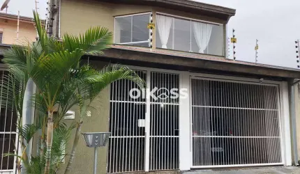 Sobrado com 4 dormitórios à venda, 230 m² por R$ 750.000,00 - Loteamento Villa Branca - Jacareí/SP