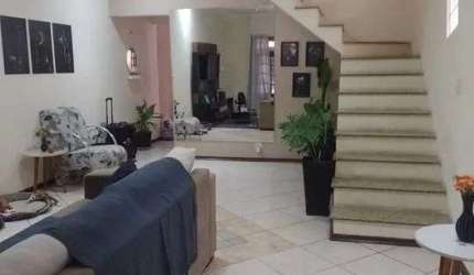 Sobrado com 3 dormitórios à venda, 250 m² por R$ 954.000,00 - Jardim Sul - São José dos Campos/SP