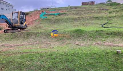 Terreno com 490m² a venda no Alphaville - Condomínio Genesis 2