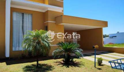 Casa para venda no Golden Park