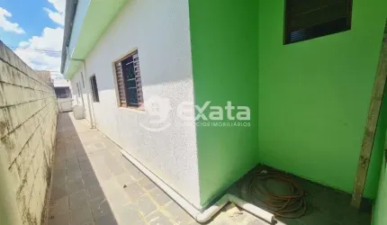 Casa para venda na zona norte.