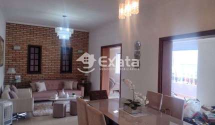 Casa assobradada na Vila Gomes para venda