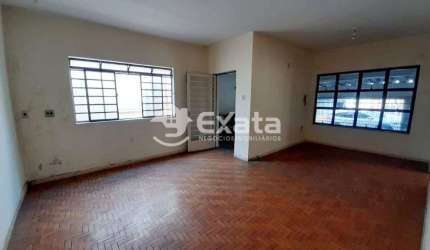 Otima casa no Santa Rosalia