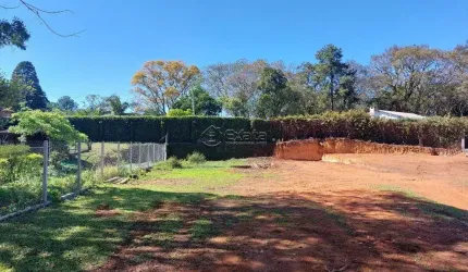 Terreno à venda no Três Lagoinhas, Mairinque  por R$ 200.000