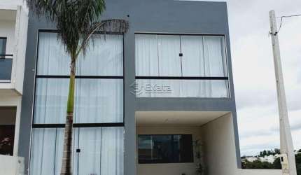 Sobrado para venda em condominio