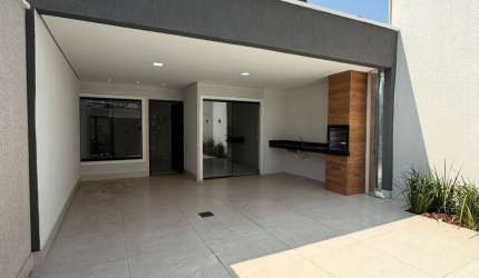 LINDA CASA ACONCHEGANTE COM SUITE E CHURRASQUEIRA