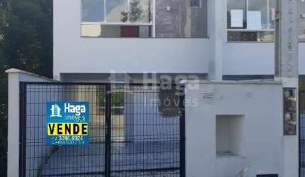 Sobrado à venda no Bairro São Pedro em Brusque/SC