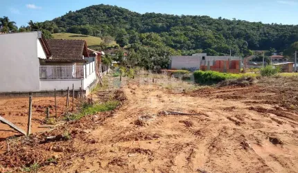Terreno a venda no bairro Gasparinho em Gaspar/SC