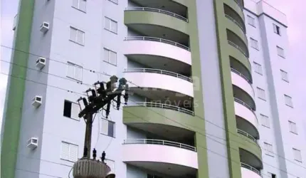 Apartamento à venda no bairro Centro em Brusque/SC