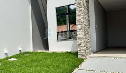 Casa geminada à venda no bairro Guabiruba Sul em Guabiruba/SC