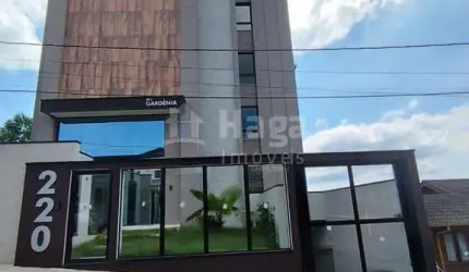 Apartamento à venda no bairro Azambuja em Brusque/SC