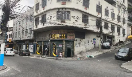 Dois Prédios com 28 salas comerciais, centro de São João de Meriti