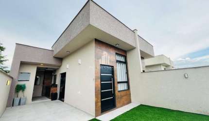 Excelente Casa Com 03 Dormitórios (Sendo 01 Suíte) E Piscina - Brandelize!