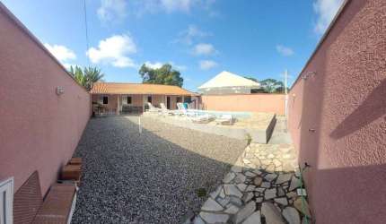 Excelente casa com piscina e 05 Dormitórios no Balneário Paese