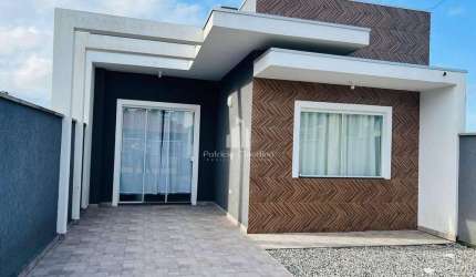 Casa com quintal Com 03 Dormitórios (sendo 01 suíte)  - Barra do Sai!