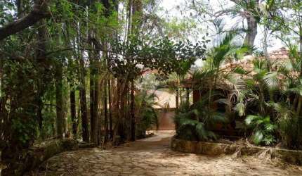 CHÁCARA COM DUAS BOAS CASAS