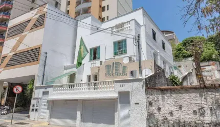 Casa pra fins comerciais ou residenciais- Venda ou Locação
