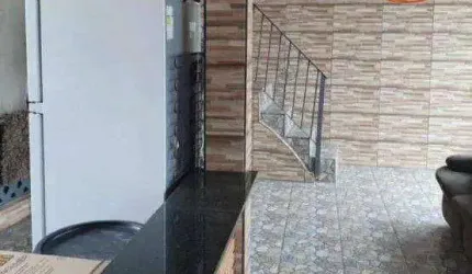 Sobrado com 3 casas à venda, 168 m² por R$ 1.060.000 - Vila Guilhermina - São Paulo/SP