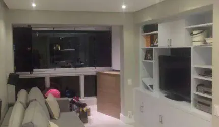 Apartamento com 2 dormitórios à venda, 70 m² por R$ 1.170.000 - Moema - São Paulo/SP