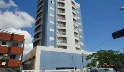 ÓTIMO APARTAMENTO COM LINDA VISTA DA CIDADE