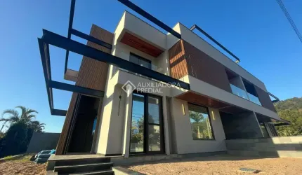 Casa com 3 quartos à venda na Rua das Piraúnas, 1622, Jurerê Internacional, Florianópolis, 280 m2 por R$ 4.850.000