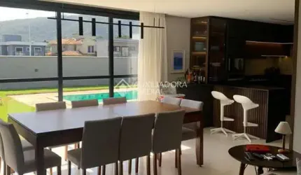 Casa em condomínio fechado com 4 quartos à venda na Avenida Red Park, 980, São João do Rio Vermelho, Florianópolis, 275 m2 por R$ 2.385.000