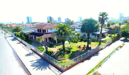 Casa com 5 quartos à venda na Atlantica, 2301, Centro, Tramandaí, 518 m2 por R$ 3.500.000
