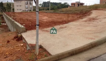 Terreno à venda no Loteamento Caldense, Poços de Caldas  por R$ 220.000