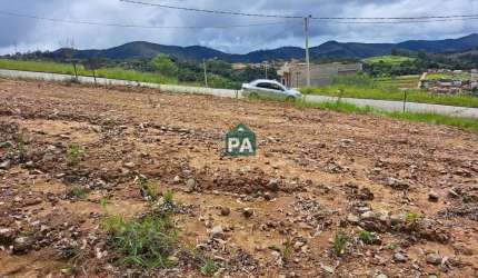 Terreno à venda no Morada dos Pássaros, Poços de Caldas  por R$ 120.000