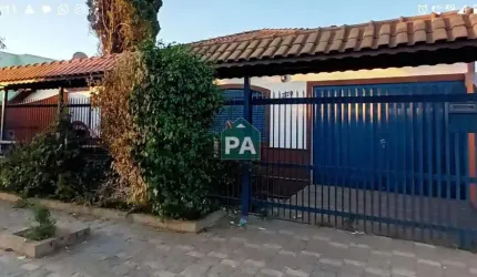 Casa com 3 quartos à venda no Jardim Kennedy, Poços de Caldas  por R$ 550.000