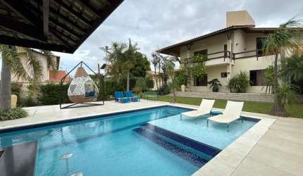Casa Alto Padrão com 5 dormitórios e excelente localização - Parnaíba/PI