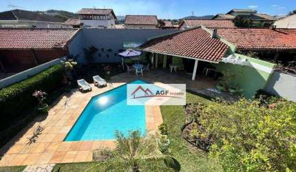 Linda casa em Camboinhas