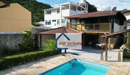 Maravilhosa Casa com 5 dormitórios lote inteiro à venda por R$ 950.000 - Maravista - Niterói/RJ
